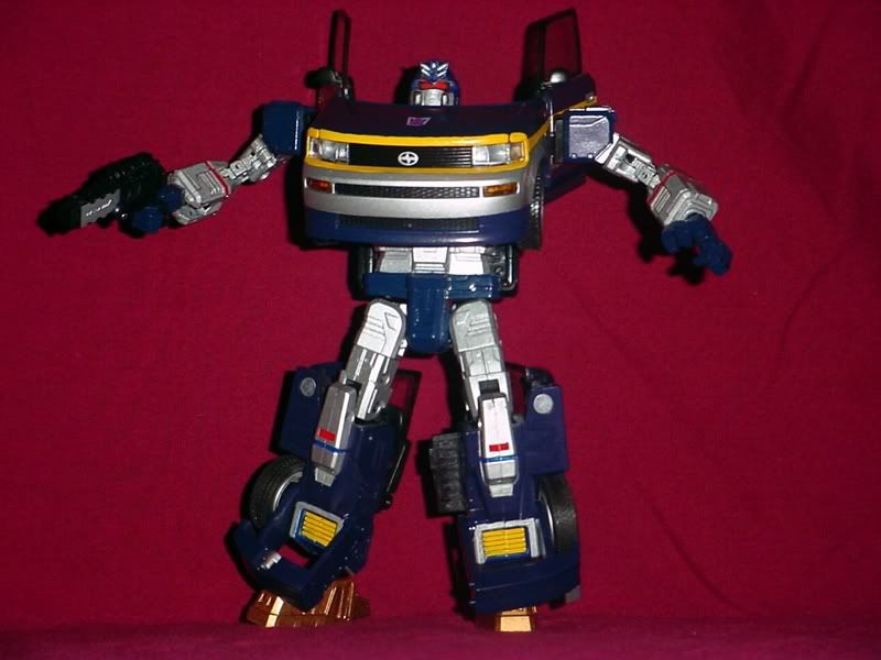 Minor/Repaint alternators megatron shockwave and prowl TFW2005